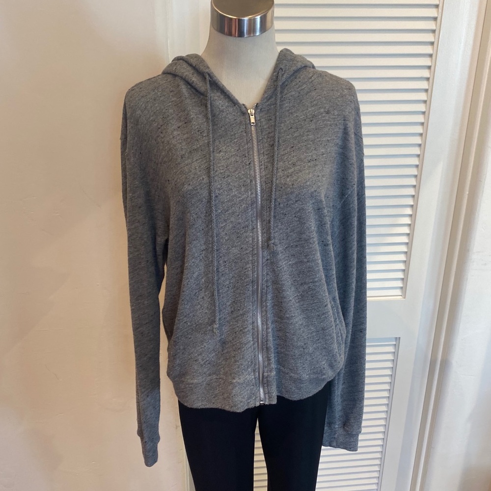 The lady and the sailor heather knit zip up